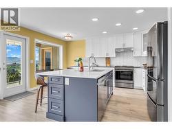 brand new kitchen with quartz countertops -