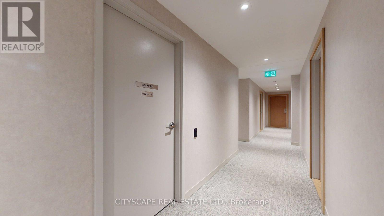 303 - 1195 The Queens Way, Toronto, ON - Photo Showing Other Room