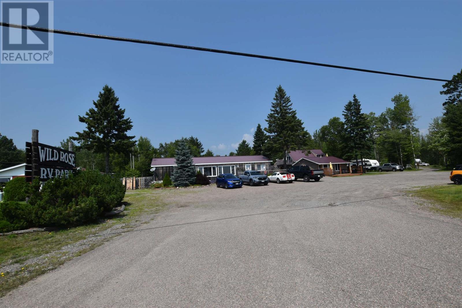 11028 Highway 17 Hwy N, Batchawana Bay, ON
