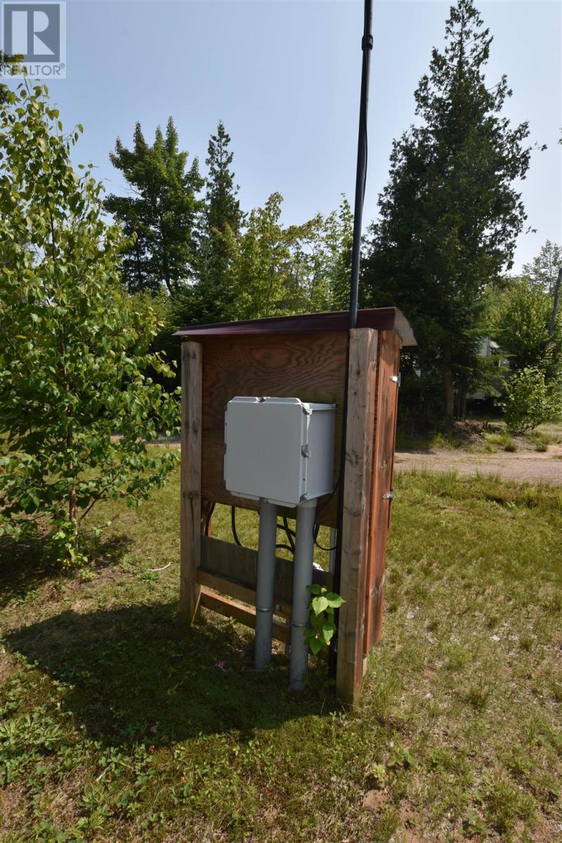 11028 Highway 17 Hwy N, Batchawana Bay, ON