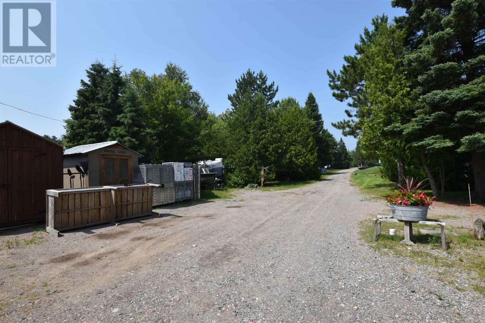 11028 Highway 17 Hwy N, Batchawana Bay, ON