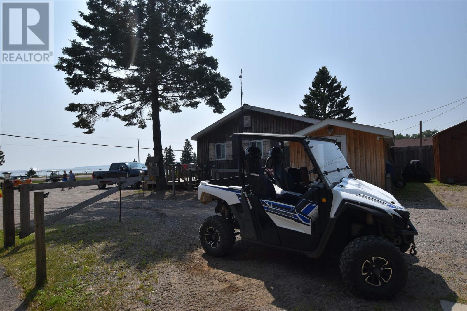 11028 Highway 17 Hwy N, Batchawana Bay, ON
