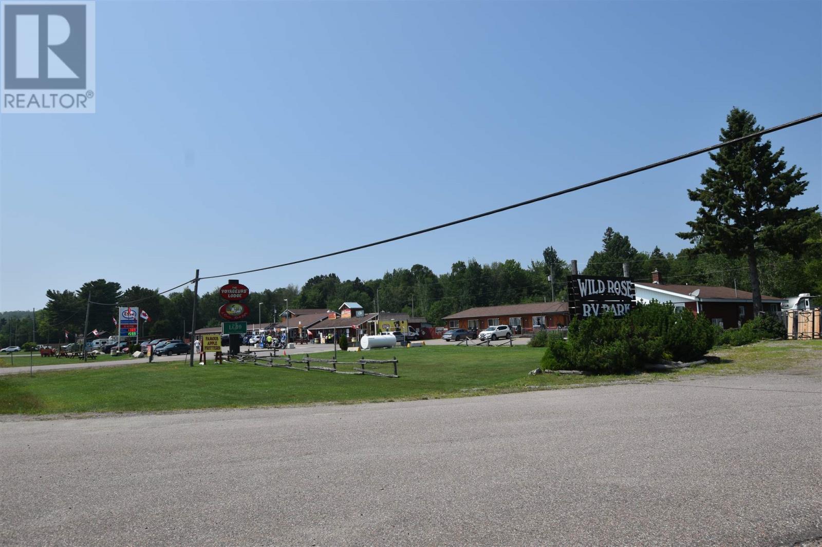 11028 Highway 17 Hwy N, Batchawana Bay, ON