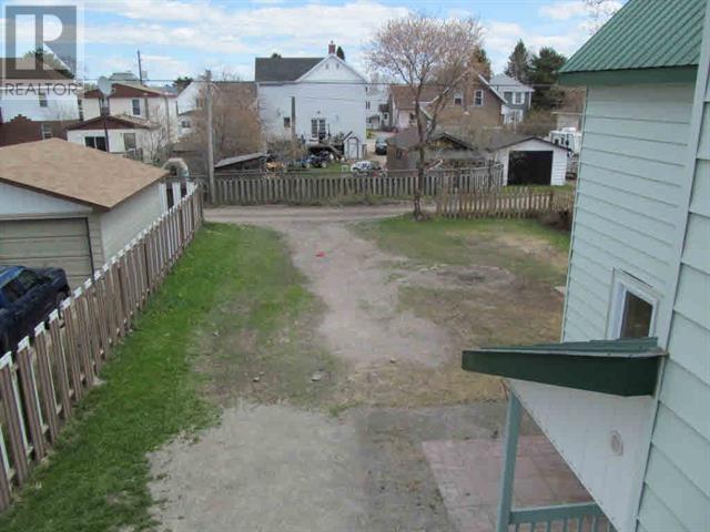 20 Lorne St S, Chapleau, ON - Outdoor With Exterior