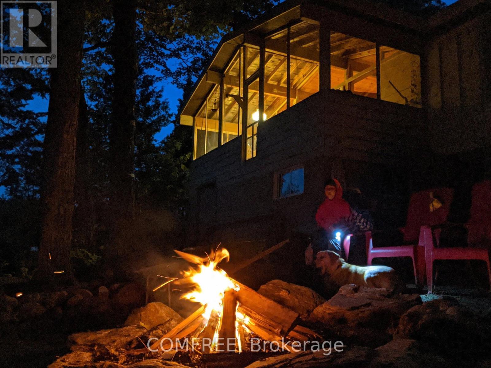 299 Sherwood Drive, Perry, ON - Photo Showing Other Room