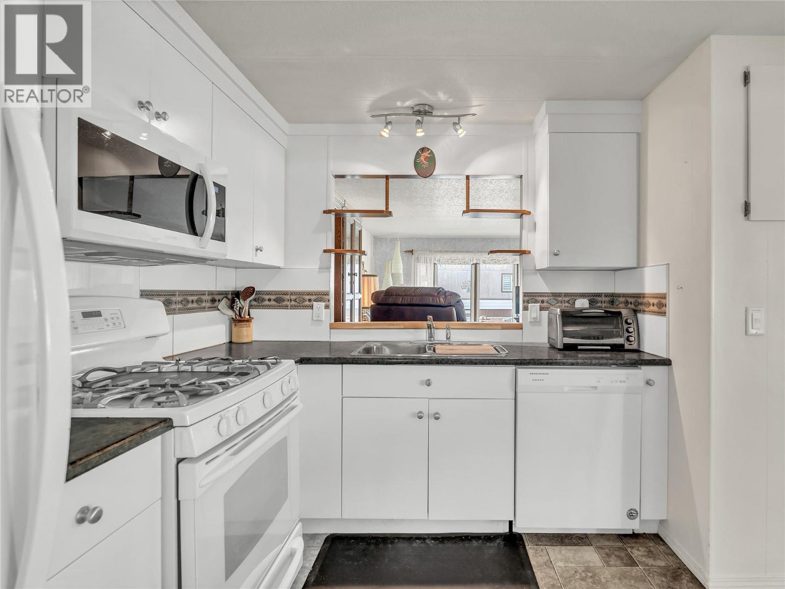 3105 South Main Street Unit# 511, Penticton, BC