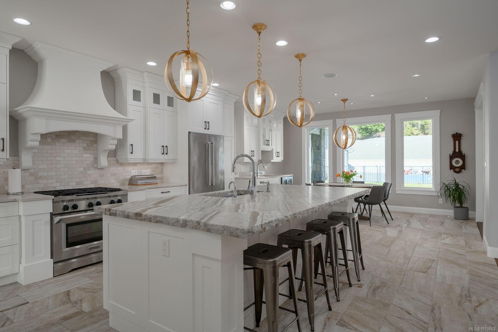 6181 Chase Dr, Port Alberni, BC