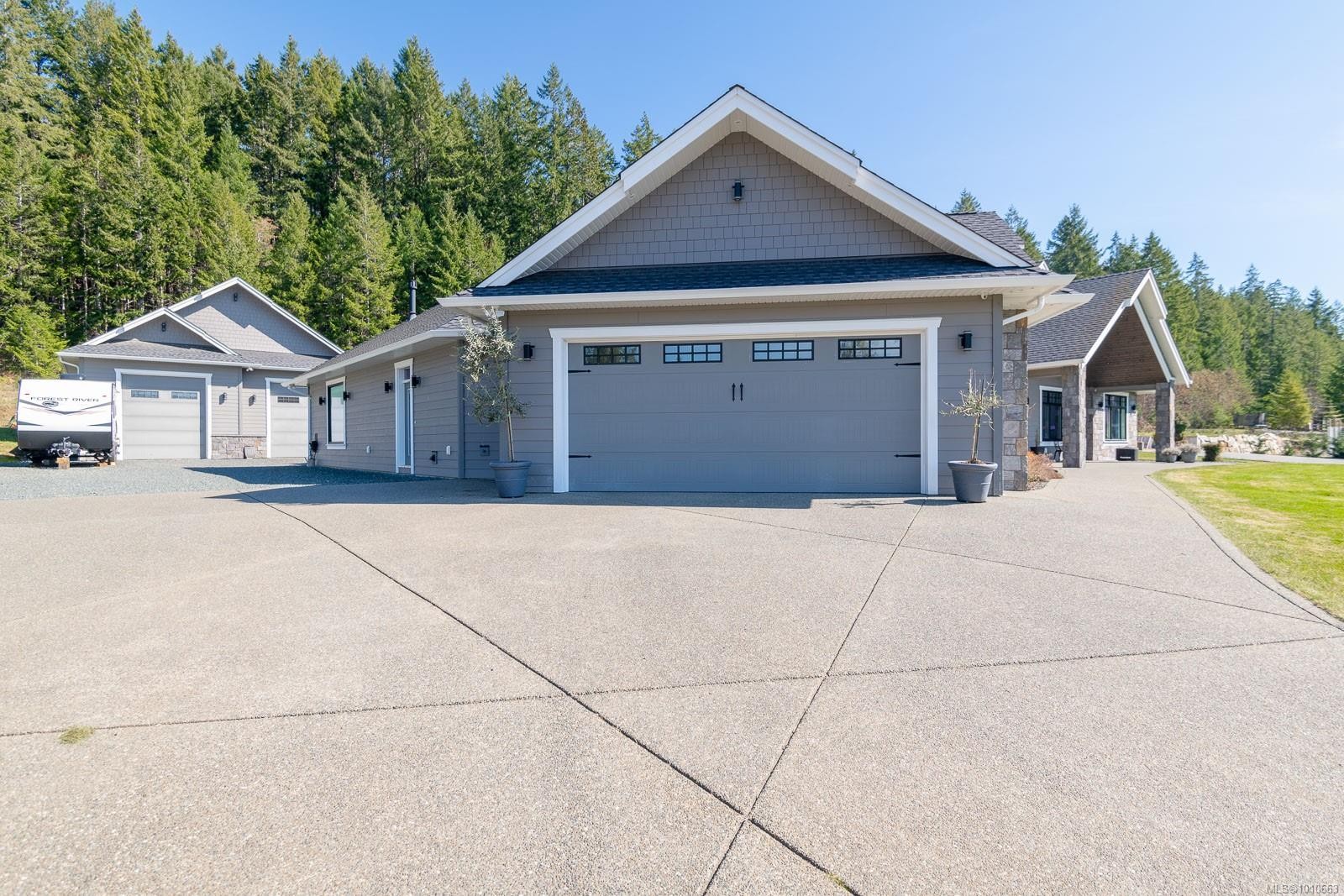 6181 Chase Dr, Port Alberni, BC