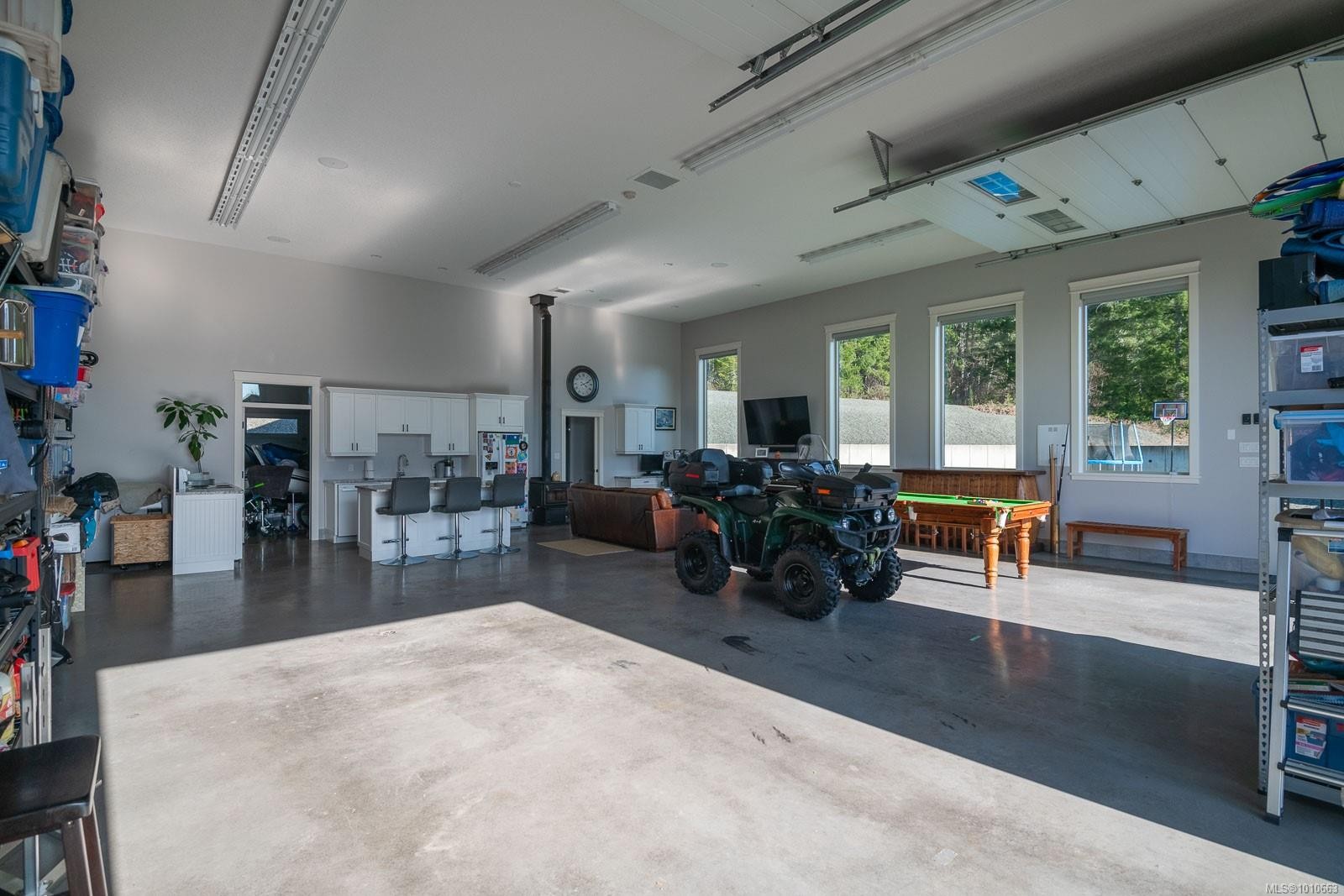 6181 Chase Dr, Port Alberni, BC