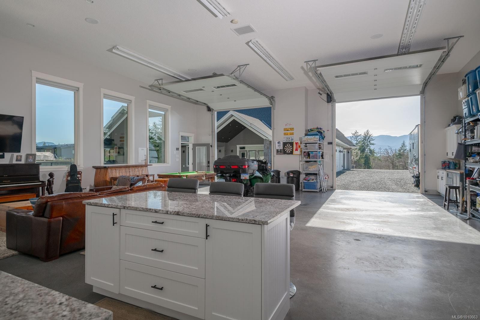 6181 Chase Dr, Port Alberni, BC