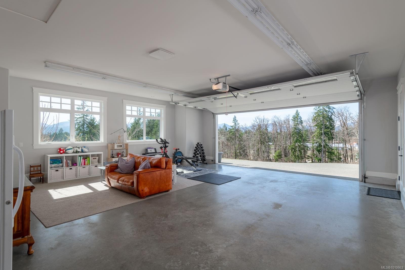 6181 Chase Dr, Port Alberni, BC