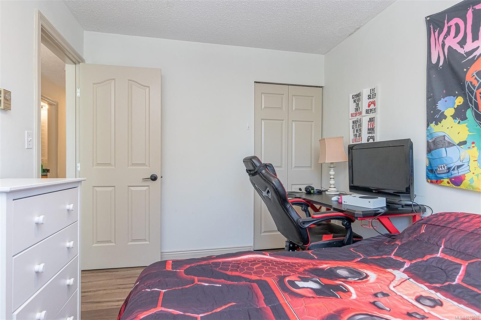 546 Wakesiah Ave, Nanaimo, BC