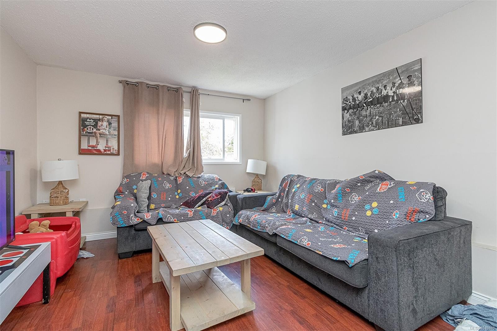 546 Wakesiah Ave, Nanaimo, BC