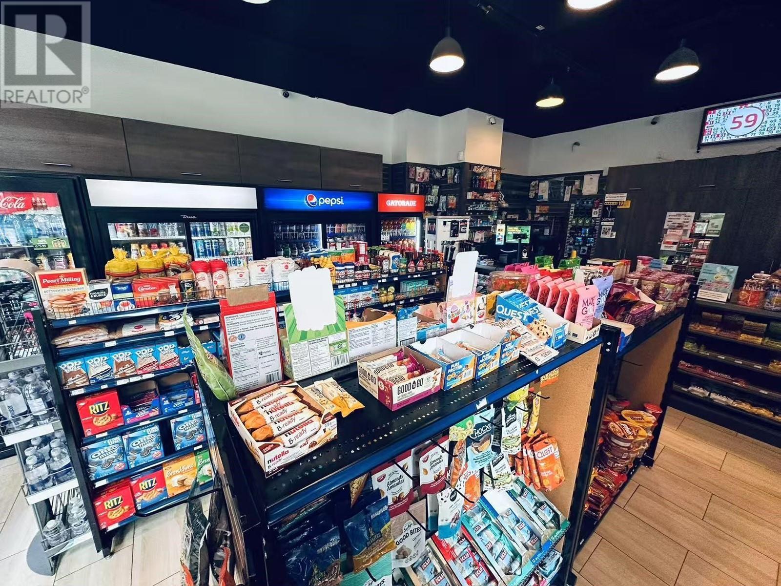 70 Smithe Street, Vancouver, BC