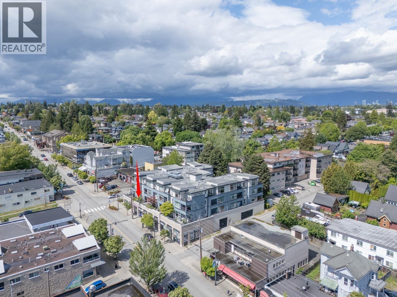 2A 709 Twelfth Street, New Westminster, BC