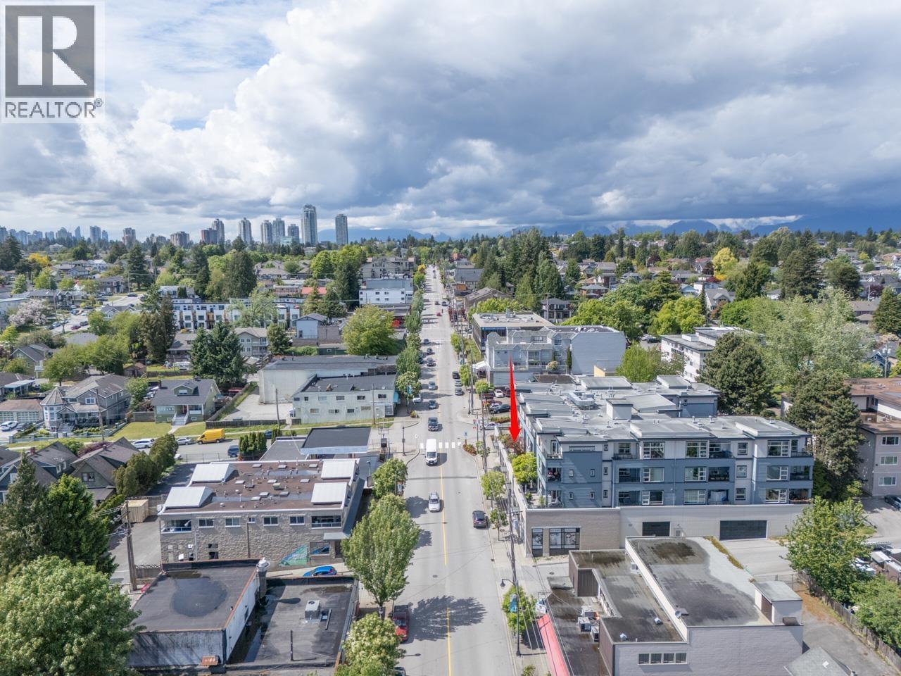 2A 709 Twelfth Street, New Westminster, BC