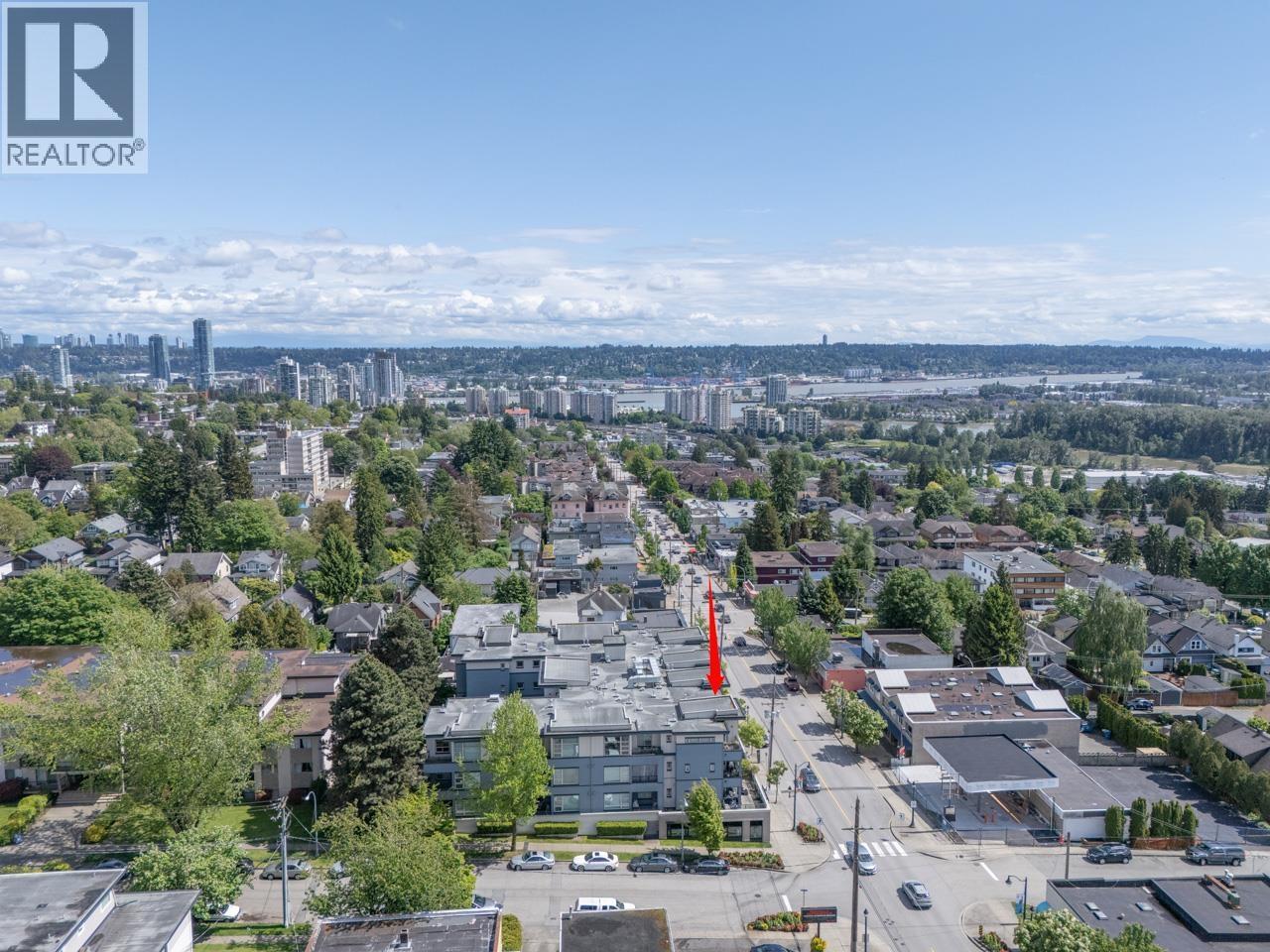 2A 709 Twelfth Street, New Westminster, BC