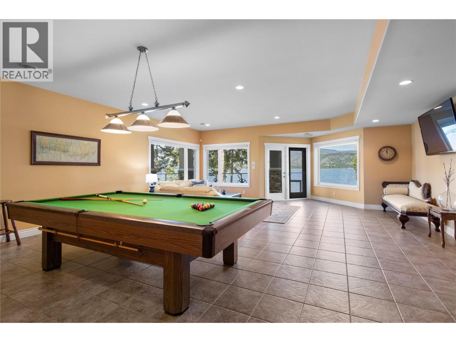 3011 Durham Road, Blind Bay, BC - Indoor Photo Showing Other Room