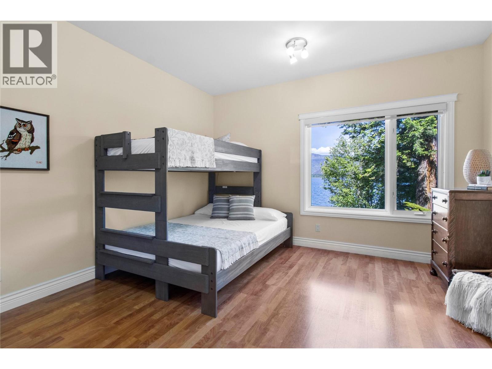 3011 Durham Road, Blind Bay, BC - Indoor Photo Showing Bedroom