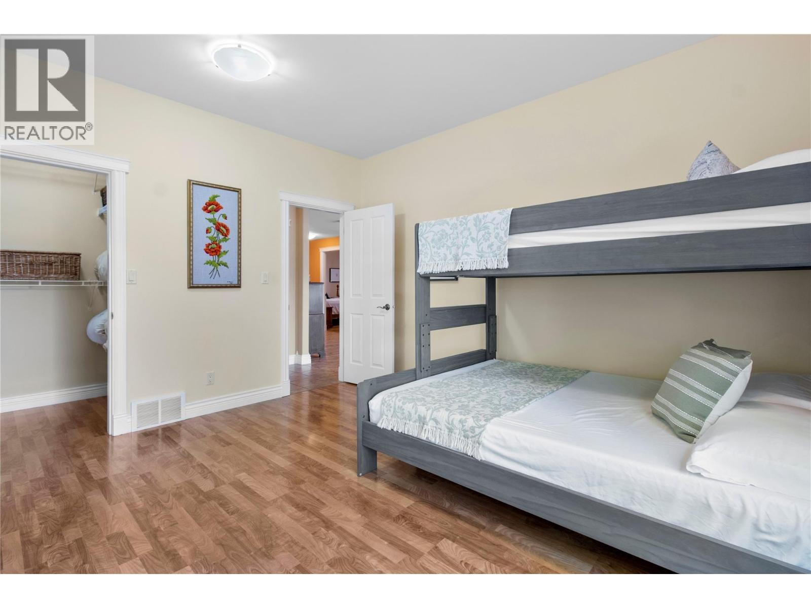 3011 Durham Road, Blind Bay, BC - Indoor Photo Showing Bedroom