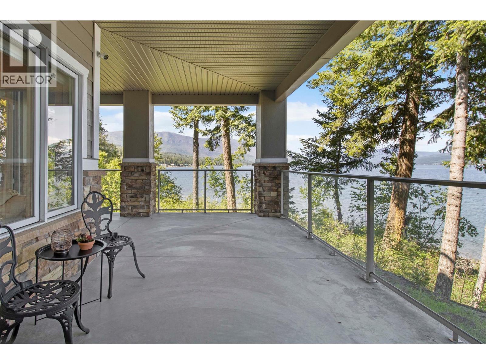3011 Durham Road, Blind Bay, BC - Outdoor With Exterior