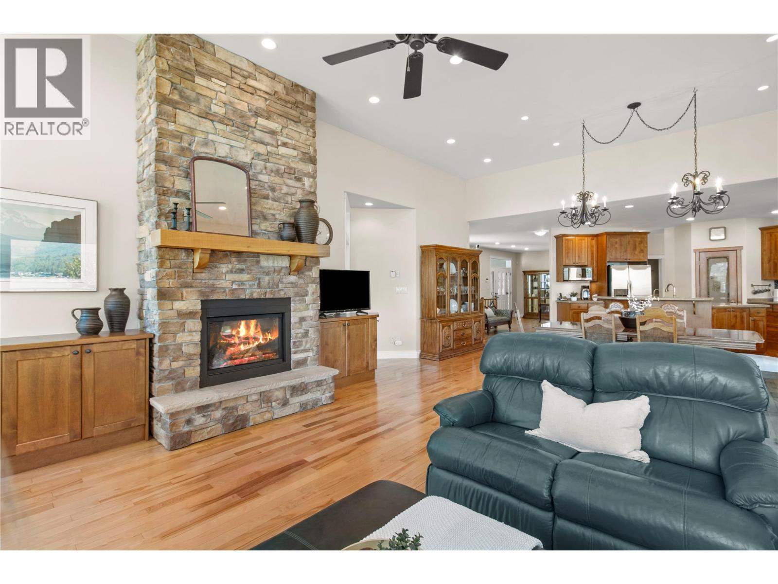 3011 Durham Road, Blind Bay, BC - Indoor Photo Showing Living Room With Fireplace