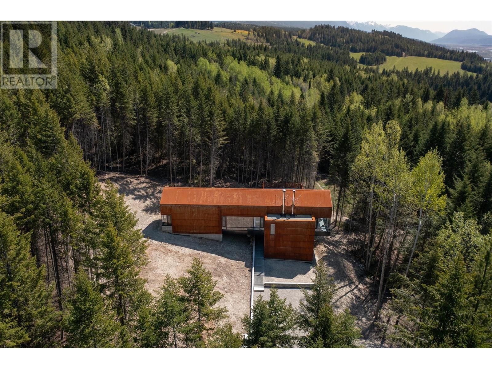 2060 Mcmurdo Road, Golden, BC - Outdoor With View