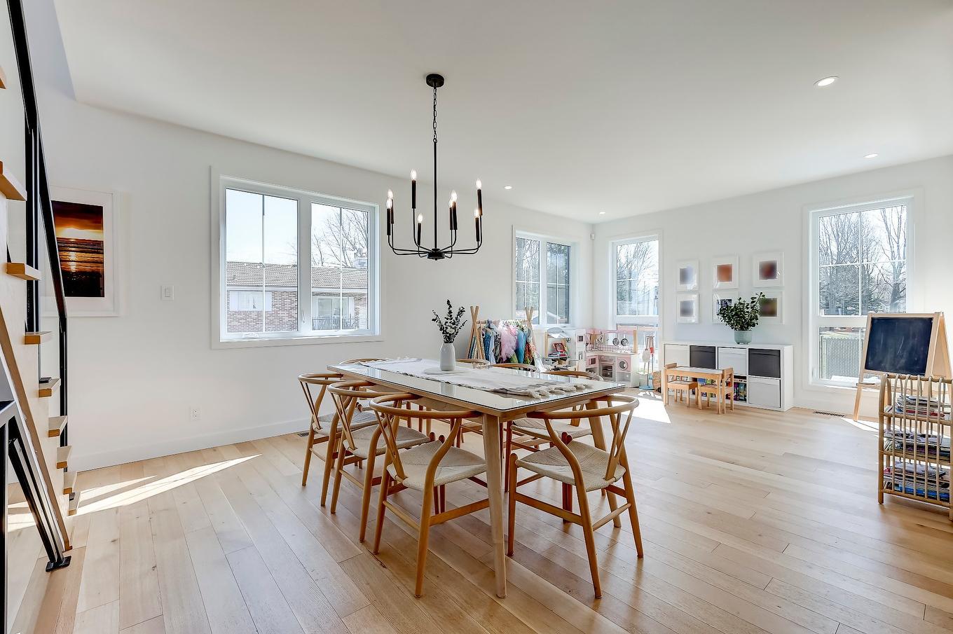 Salle à manger - 530 Rue Pierre-Lebeau, Farnham, QC - Indoor