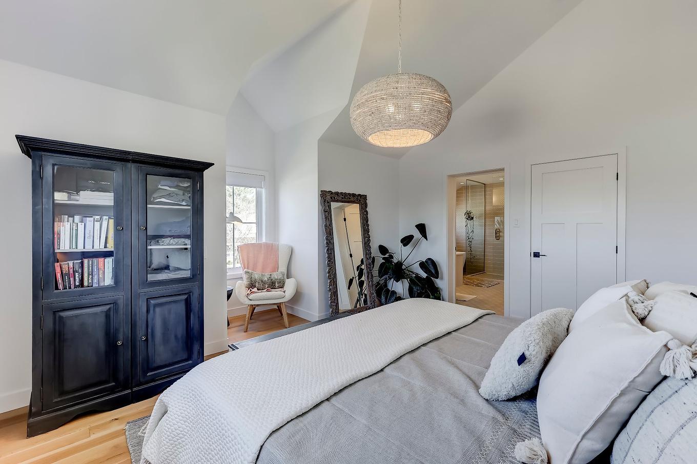 Chambre à coucher principale - 530 Rue Pierre-Lebeau, Farnham, QC - Indoor Photo Showing Bedroom