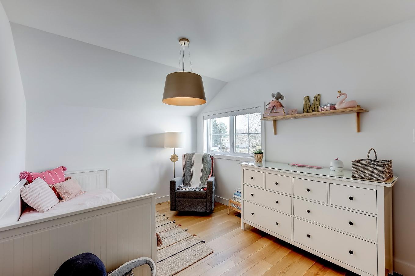 Chambre à coucher - 530 Rue Pierre-Lebeau, Farnham, QC - Indoor Photo Showing Bedroom