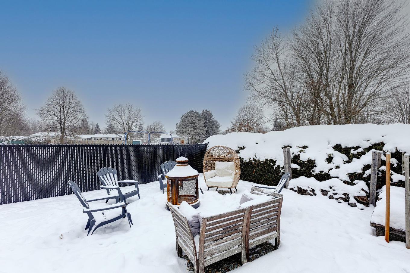 Terrasse - 530 Rue Pierre-Lebeau, Farnham, QC - Outdoor