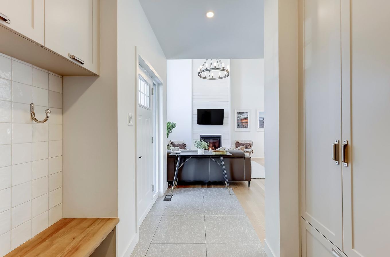 Hall d'entrée/Vestibule - 530 Rue Pierre-Lebeau, Farnham, QC - Indoor