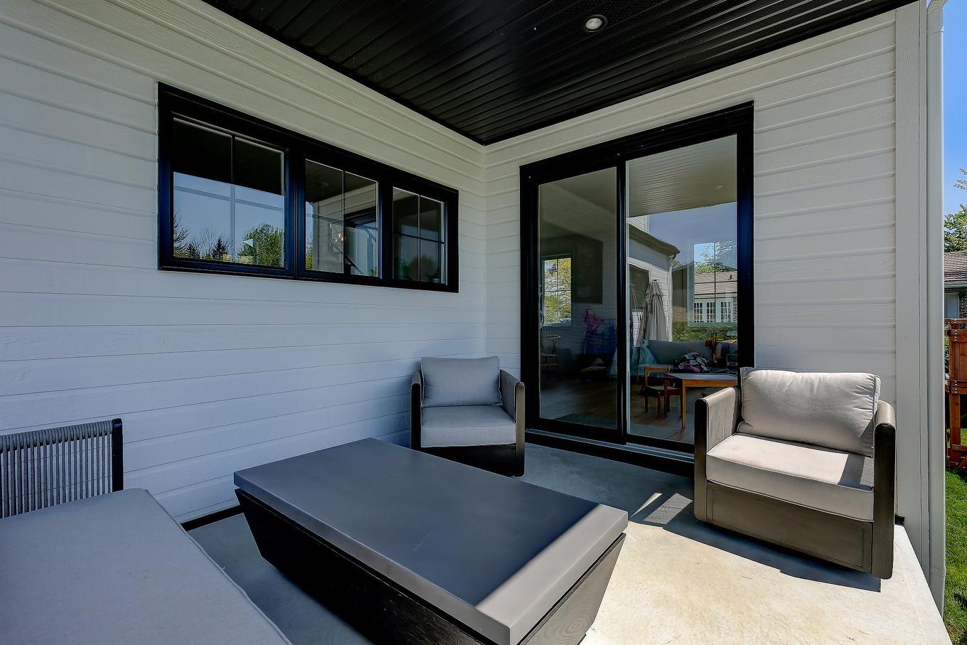 Balcon - 530 Rue Pierre-Lebeau, Farnham, QC - Outdoor With Deck Patio Veranda With Exterior