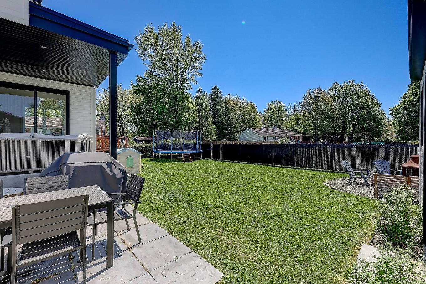 Cour - 530 Rue Pierre-Lebeau, Farnham, QC - Outdoor