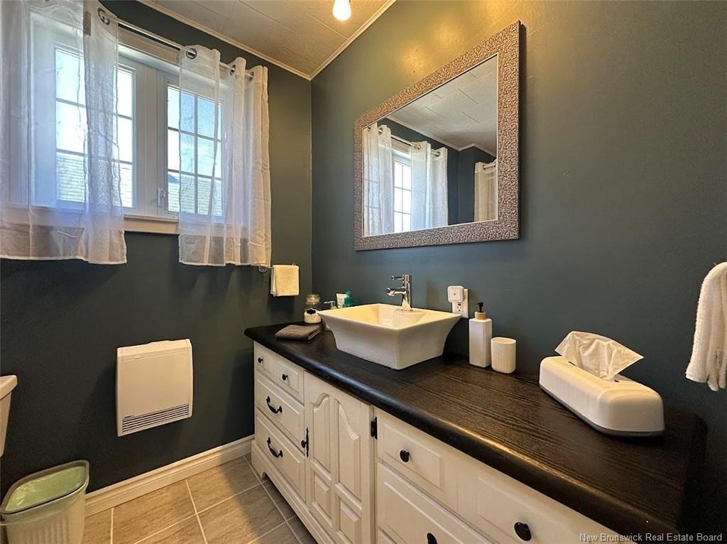 30 Fraser Ave, Edmundston, NB