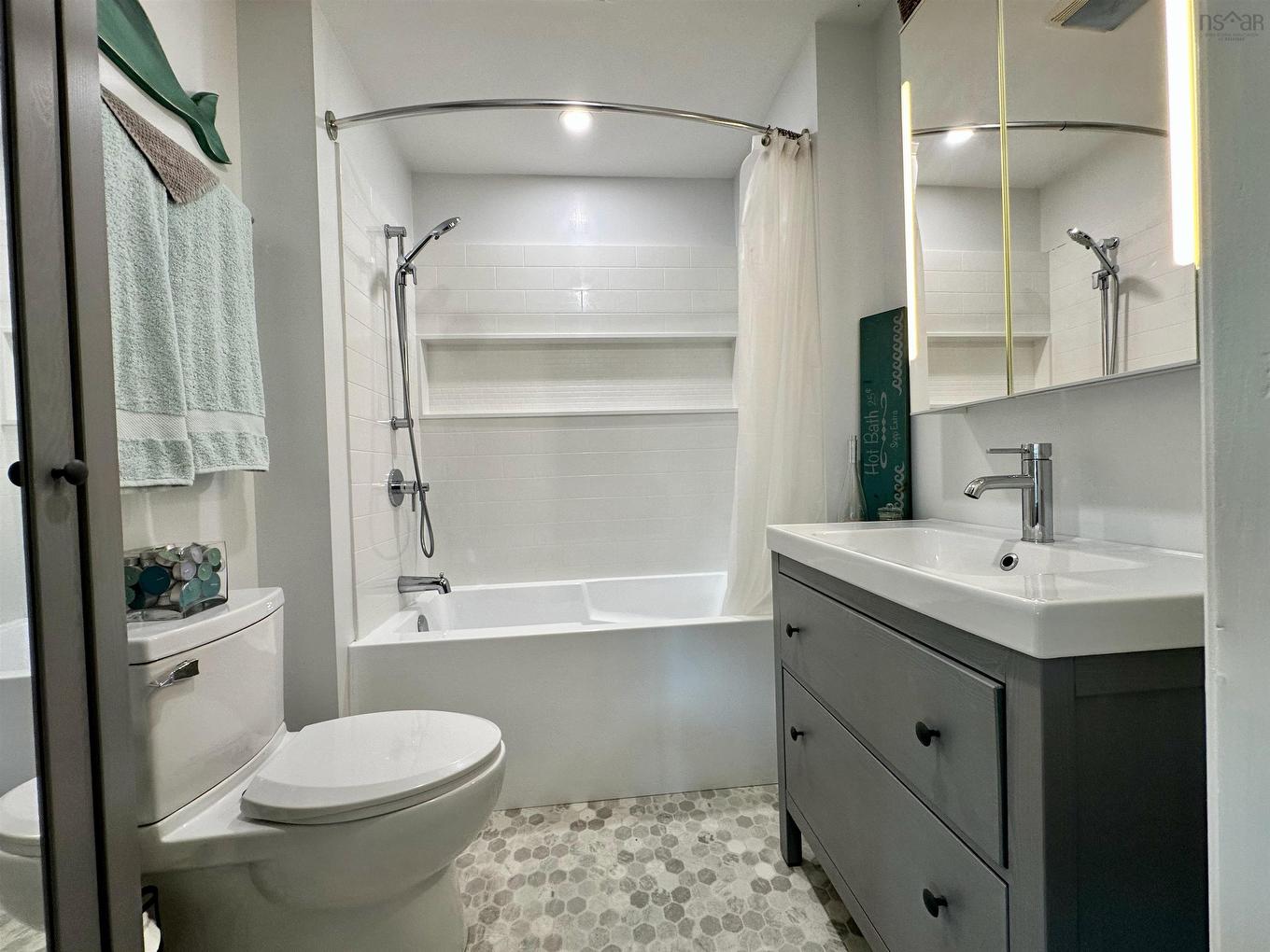 15498 Highway 3 Highway, Hebbville, NS