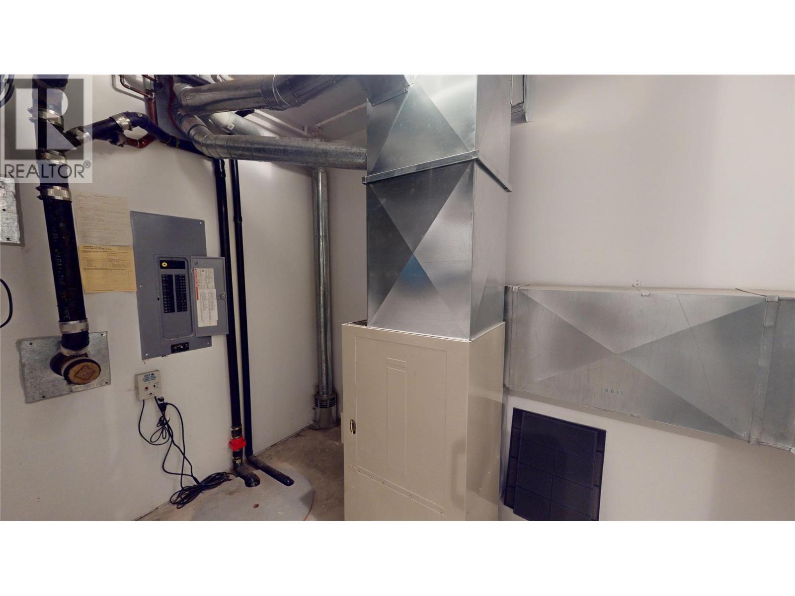 42 12Th Avenue S, Cranbrook, BC