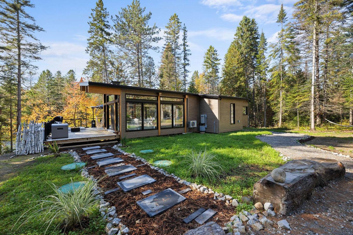 Frontage - 50 Rue Des Cougars, Saint-Côme, QC - Outdoor