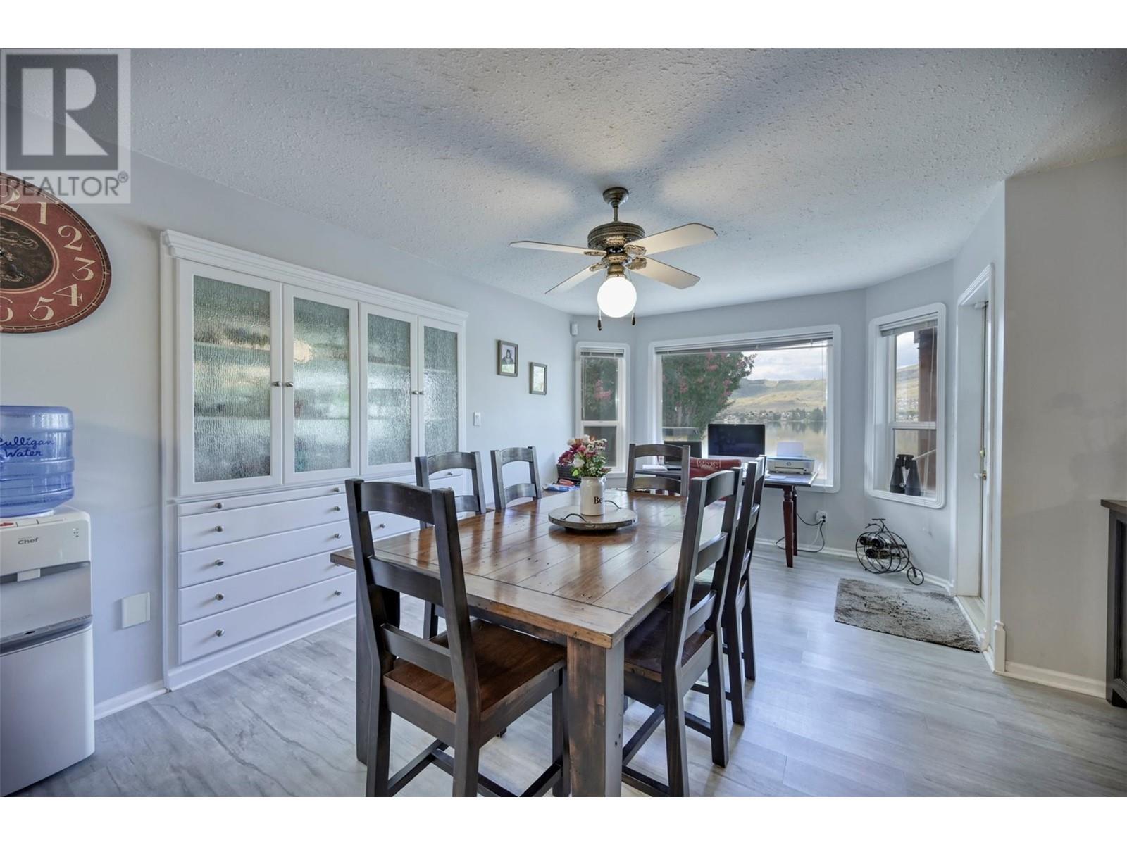 45 Harbour Key Drive, Osoyoos, BC - Indoor Photo Showing Dining Room