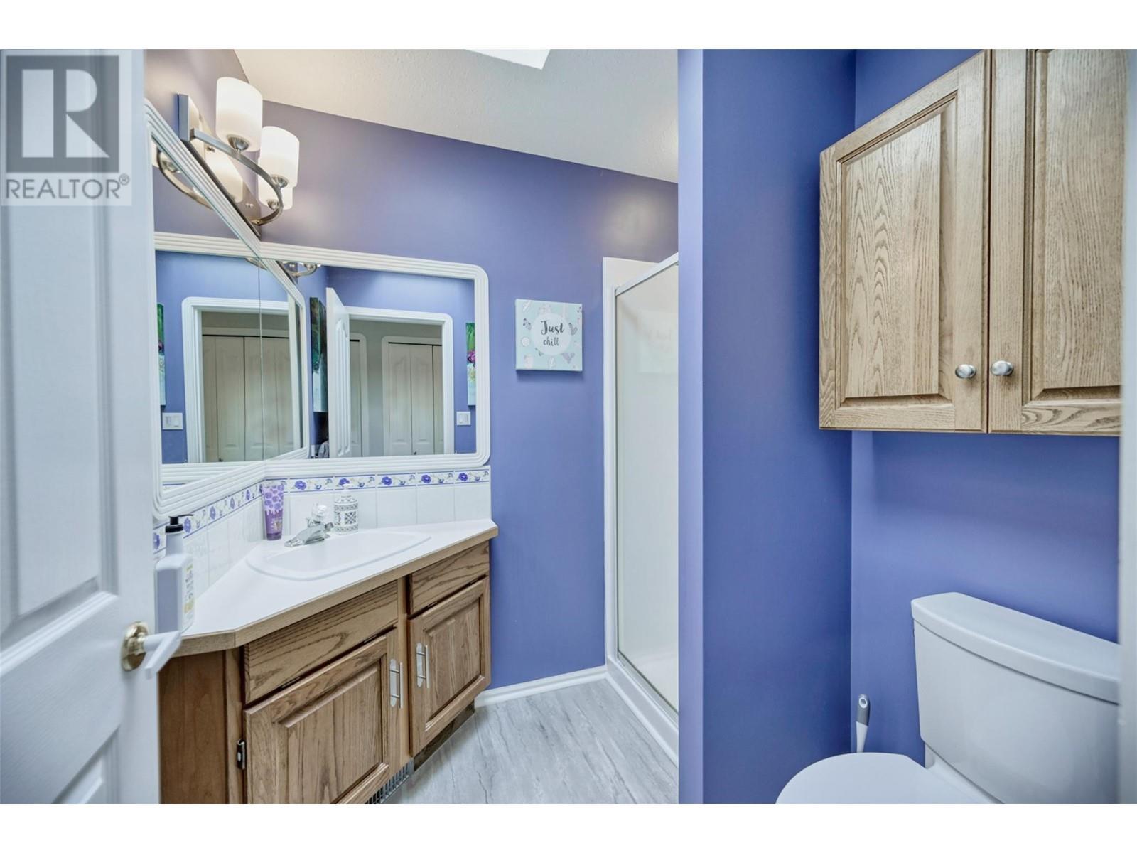 45 Harbour Key Drive, Osoyoos, BC - Indoor Photo Showing Bathroom
