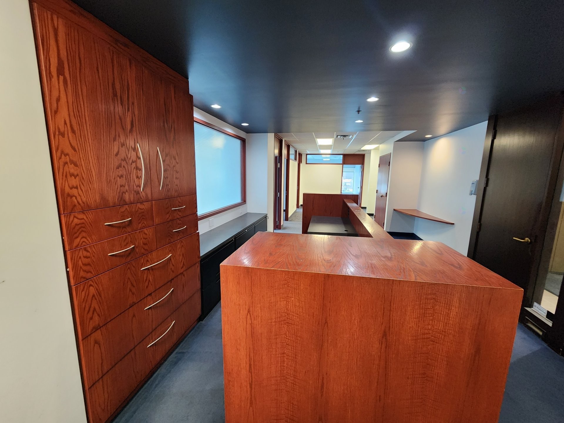 Bureau - 325-4650 Boul. Des Laurentides, Laval (Vimont), QC - Indoor