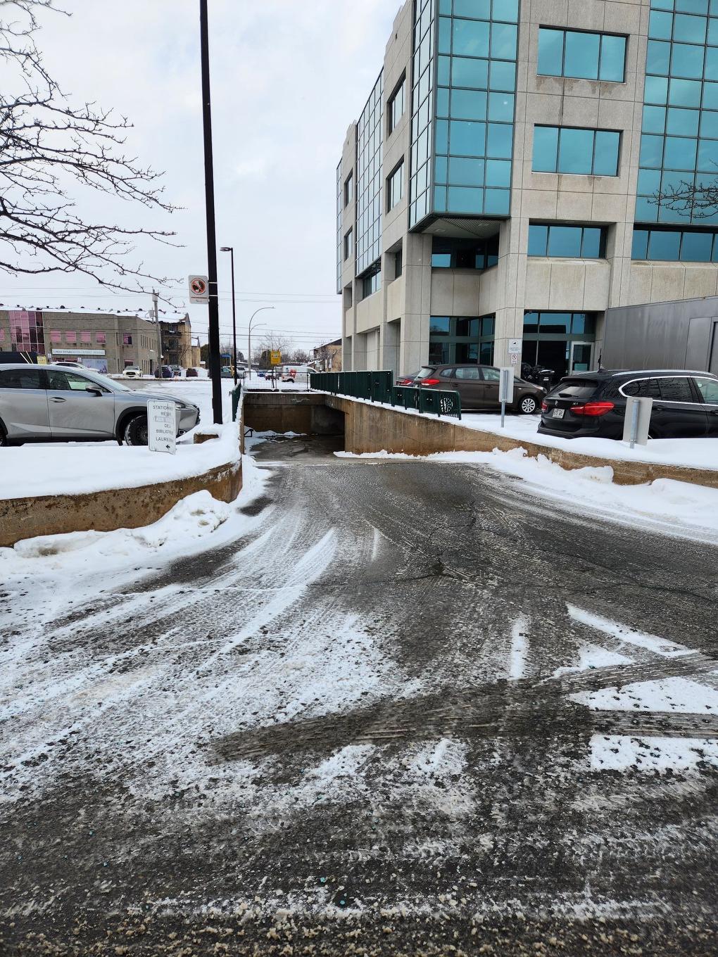 Overall view - 325-4650 Boul. Des Laurentides, Laval (Vimont), QC - Outdoor