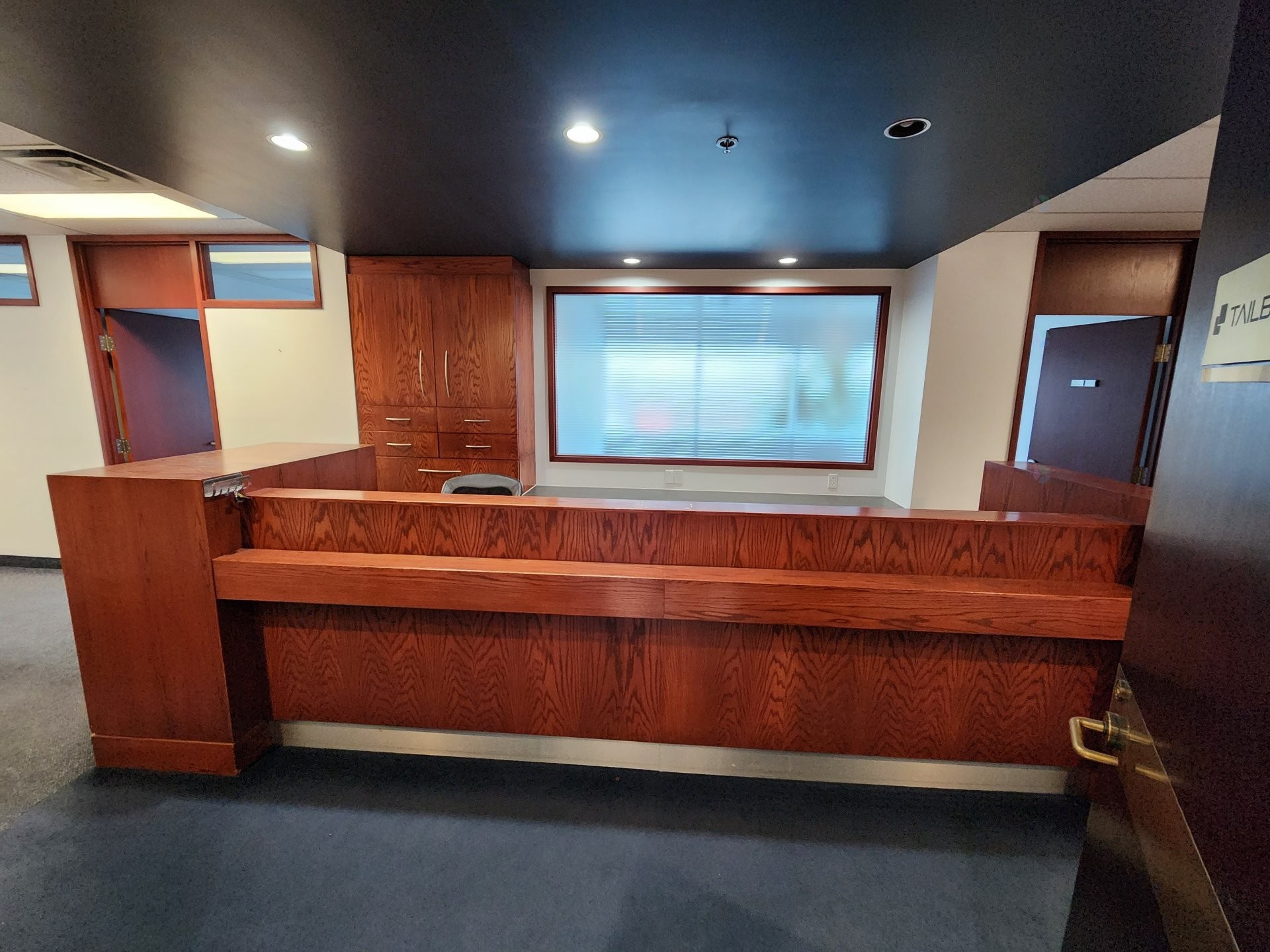 Bureau - 325-4650 Boul. Des Laurentides, Laval (Vimont), QC - Indoor Photo Showing Other Room