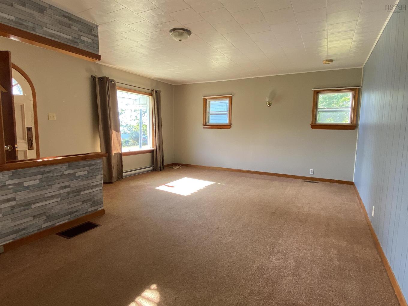 8394 Highway 3, Port Mouton, NS