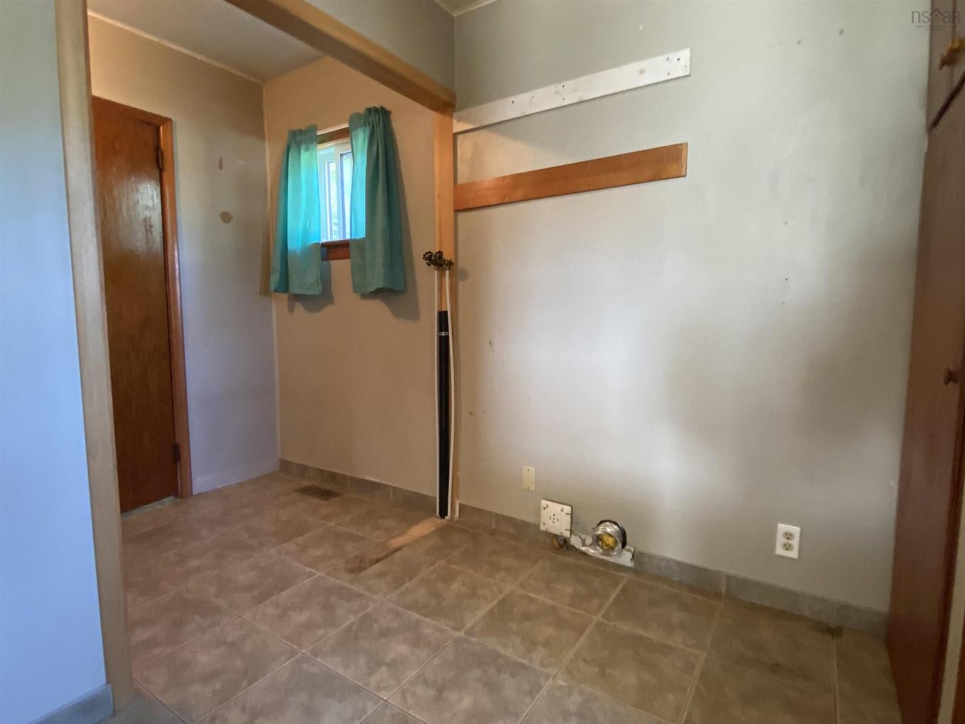 8394 Highway 3, Port Mouton, NS