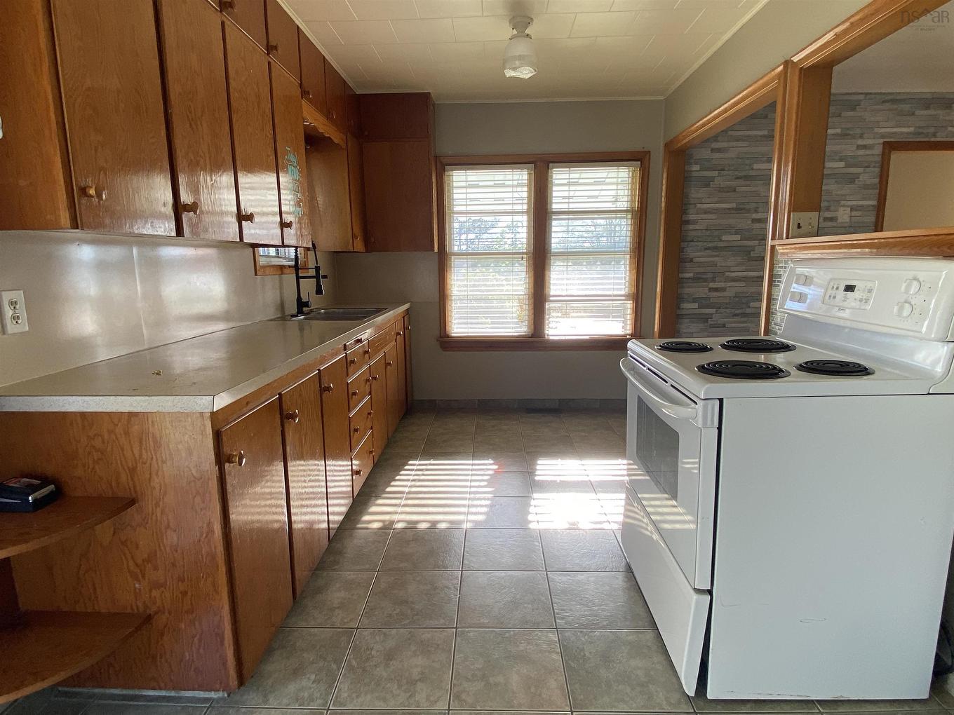 8394 Highway 3, Port Mouton, NS