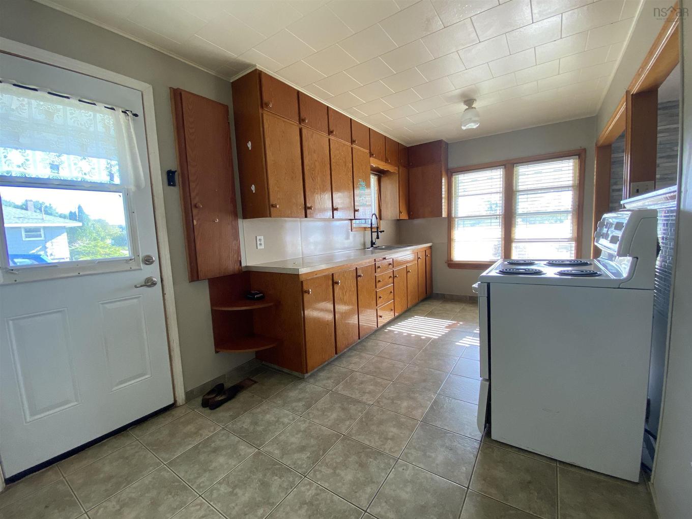 8394 Highway 3, Port Mouton, NS