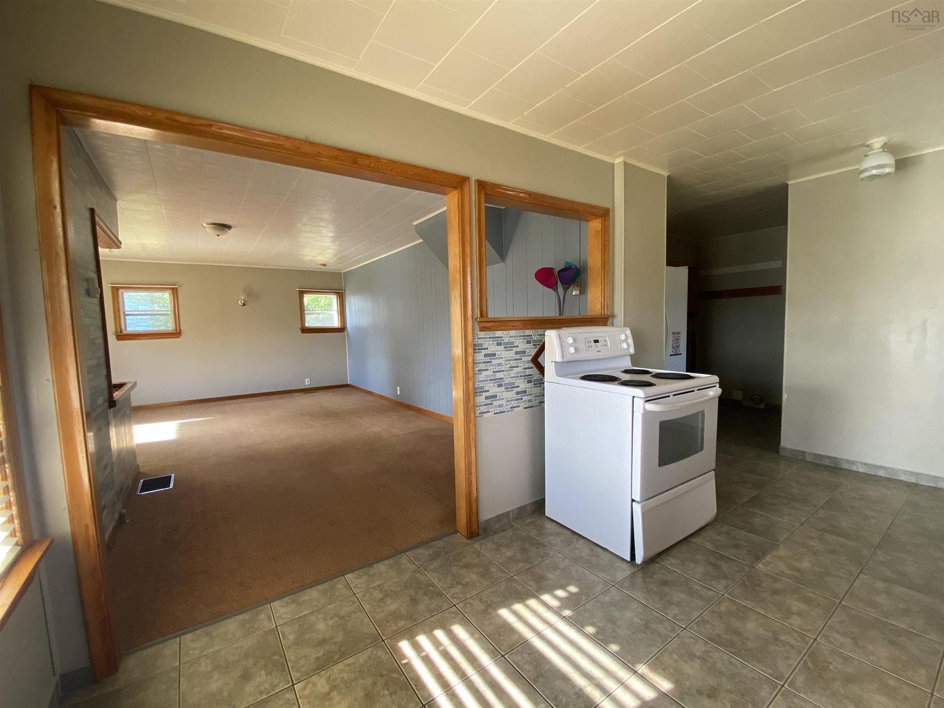 8394 Highway 3, Port Mouton, NS