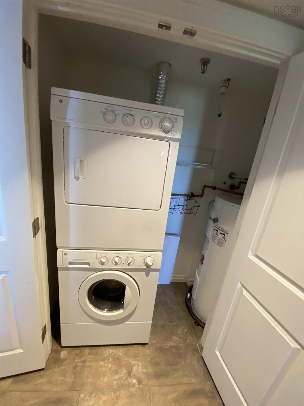 619 45 Vimy Avenue, Halifax, NS