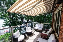 great patio to watch entertain and watch the race -